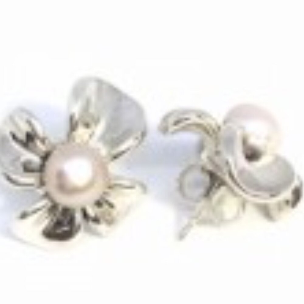 Ann King Pink Fresh Water Pearl Orchid Earrings - Picture 2 of 3